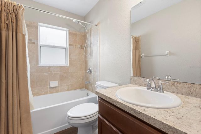 719 VINEYARD RESERVE COURT, Seffner, FL 33584