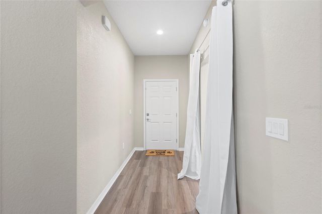 719 VINEYARD RESERVE COURT, Seffner, FL 33584