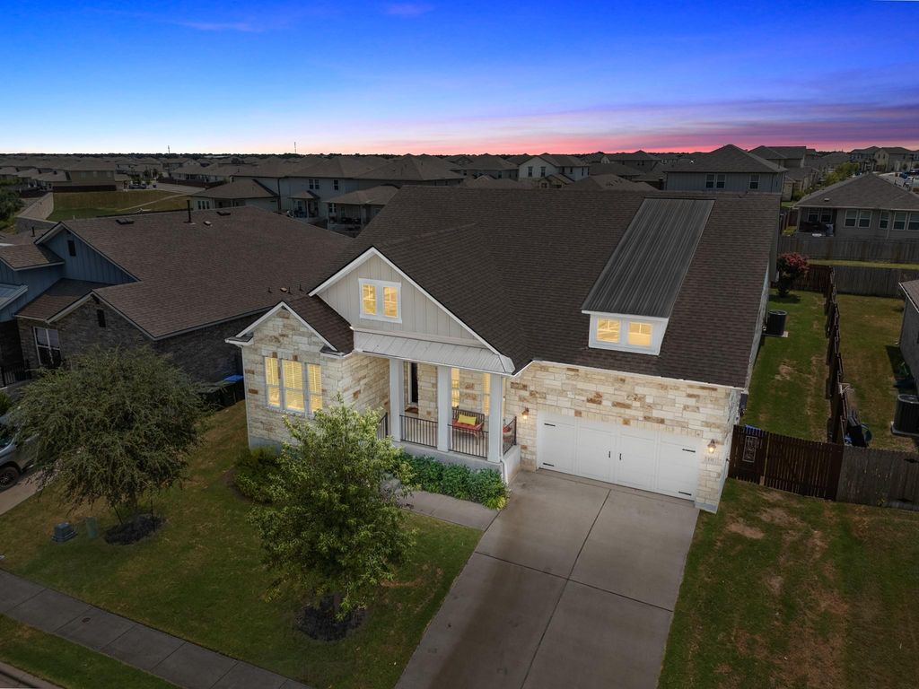 132 Ridgeview CT, Georgetown, TX 78628