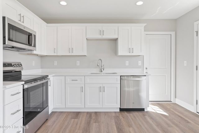 2202 Indian Town Road, Clinton, NC 28328