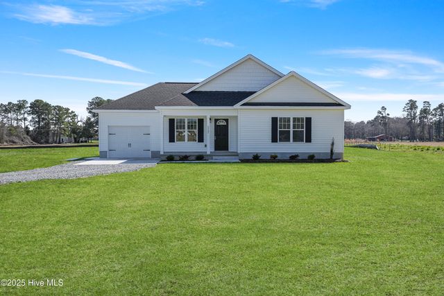2202 Indian Town Road, Clinton, NC 28328