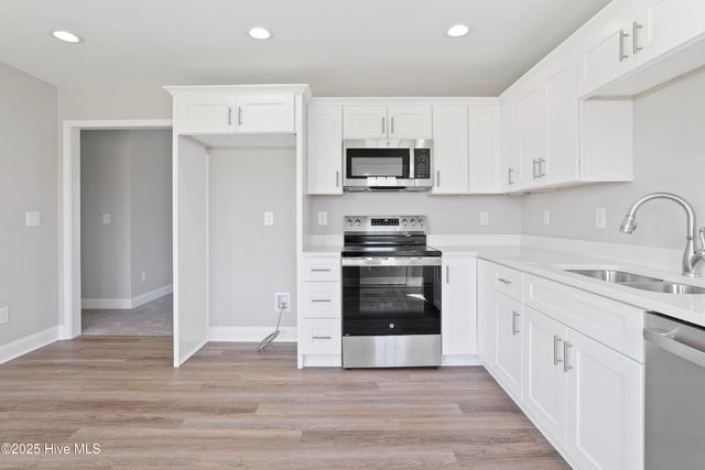 2202 Indian Town Road, Clinton, NC 28328