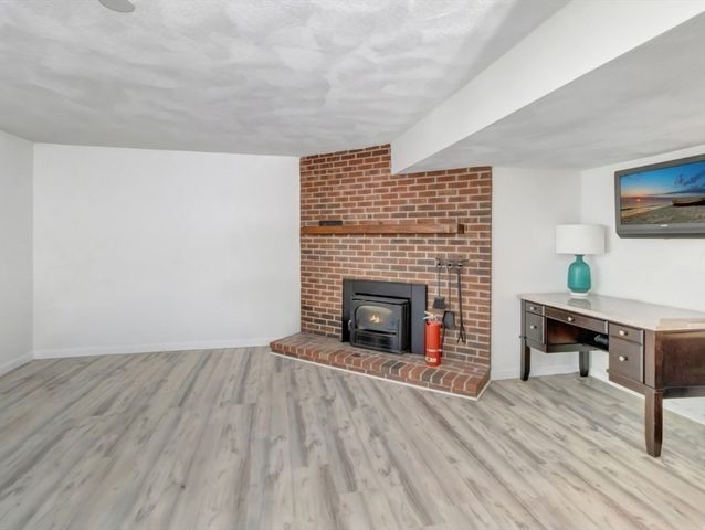 2102 Lewis O Gray Dr 2102, Saugus, MA 01906
