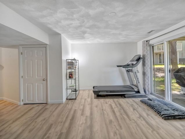 2102 Lewis O Gray Dr 2102, Saugus, MA 01906