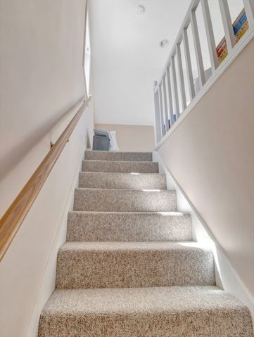 2102 Lewis O Gray Dr 2102, Saugus, MA 01906
