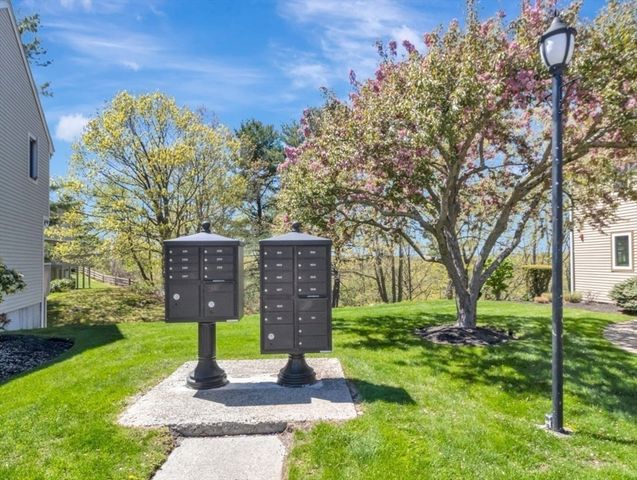 2102 Lewis O Gray Dr 2102, Saugus, MA 01906