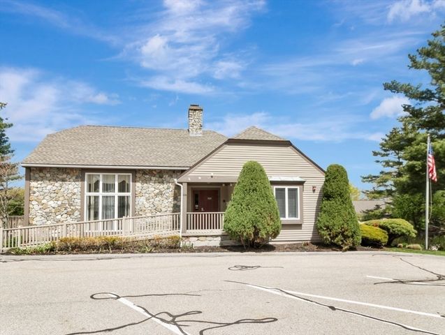 2102 Lewis O Gray Dr 2102, Saugus, MA 01906