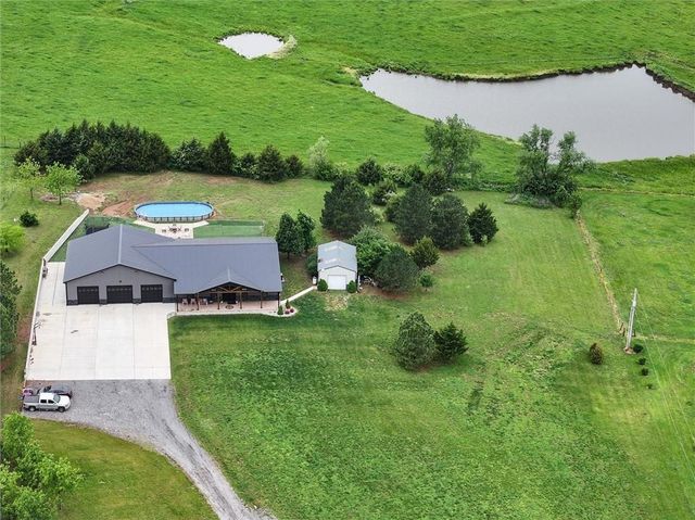 12243 230th Street, Linwood, KS 66052