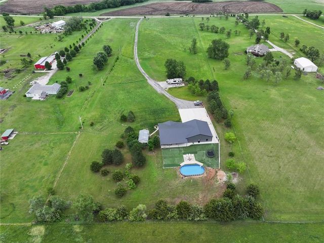 12243 230th Street, Linwood, KS 66052