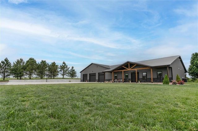 12243 230th Street, Linwood, KS 66052