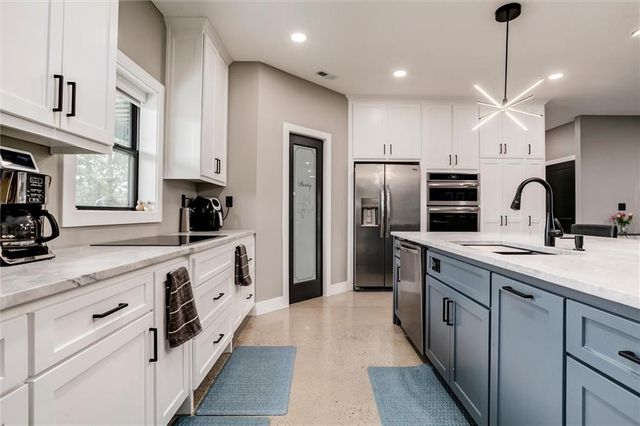 12243 230th Street, Linwood, KS 66052