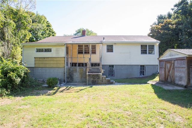 21 Nichols Lane, Westerly, RI 02891