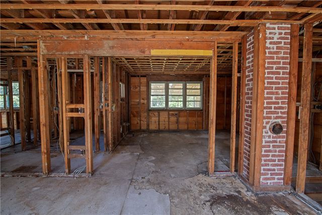 21 Nichols Lane, Westerly, RI 02891