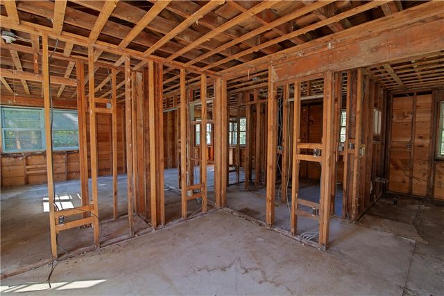 21 Nichols Lane, Westerly, RI 02891