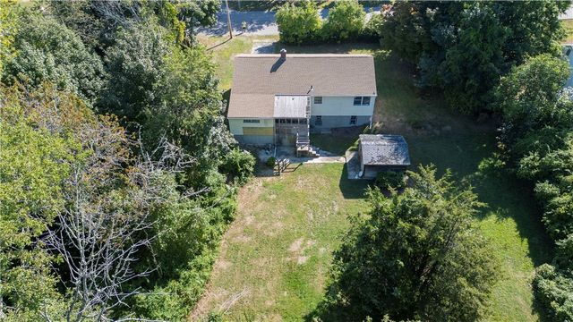 21 Nichols Lane, Westerly, RI 02891