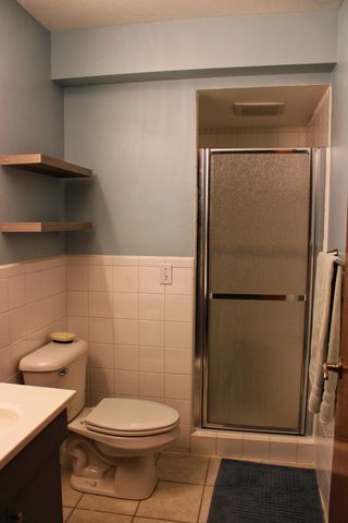 664 Hilltop Drive NE, Hutchinson, MN 55350