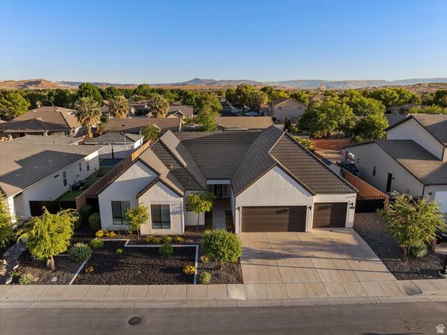 147 W ELINOR LN, Washington, UT 84780