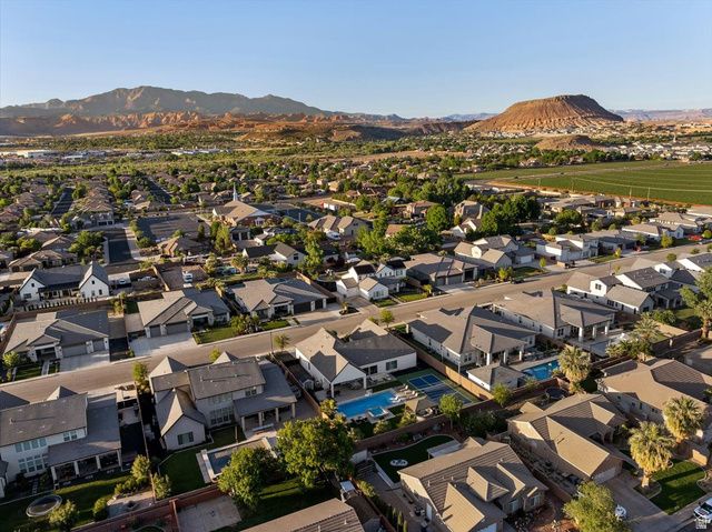 147 W ELINOR LN, Washington, UT 84780