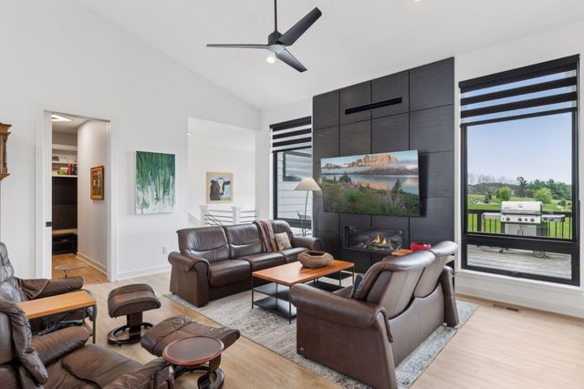 3169 Bella Terra Lane NE, Rochester, MN 55906