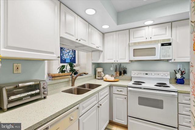 505 DOVER HOUSE, Bethany Beach, DE 19930