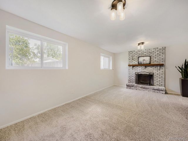 9559 W Eureka Pl, Lakewood, CO 80227