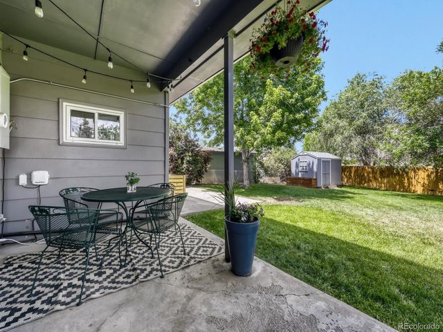 9559 W Eureka Pl, Lakewood, CO 80227