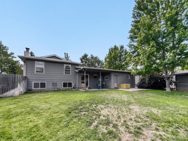 9559 W Eureka Pl, Lakewood, CO 80227