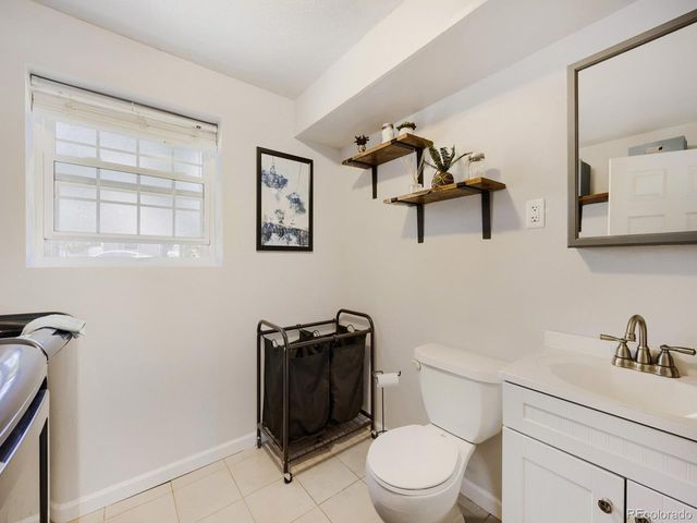 9559 W Eureka Pl, Lakewood, CO 80227