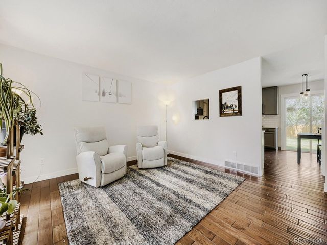 9559 W Eureka Pl, Lakewood, CO 80227