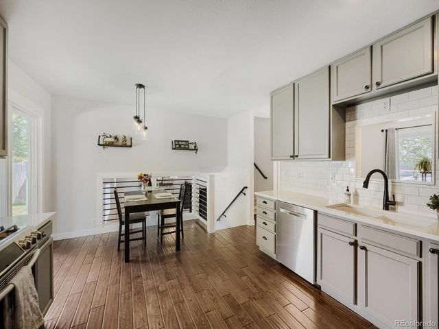 9559 W Eureka Pl, Lakewood, CO 80227