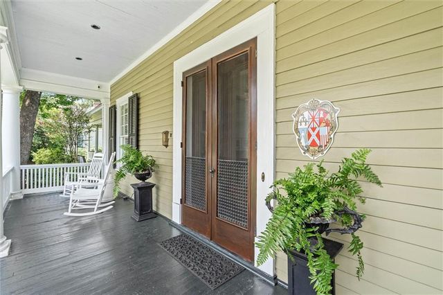 1820 Dauphin Street, Mobile, AL 36606