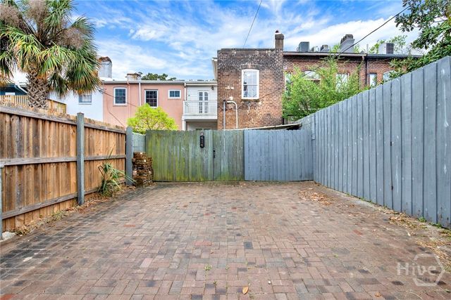 414 E Liberty Street, Savannah, GA 31401