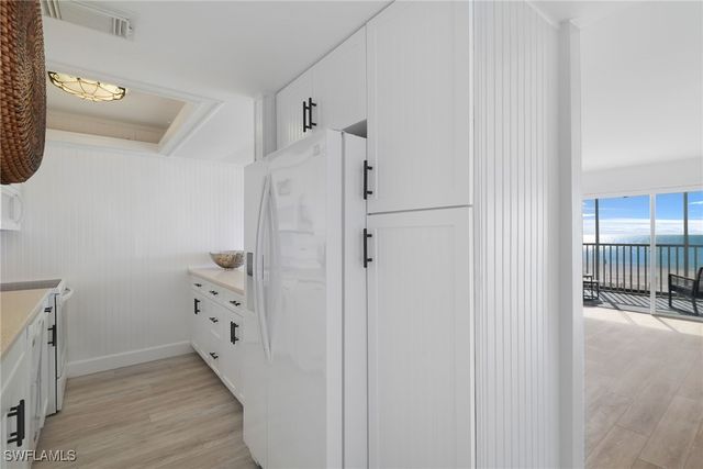 25840 Hickory BLVD 202, Bonita Springs, FL 34134