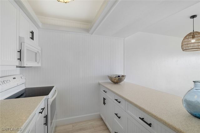 25840 Hickory BLVD 202, Bonita Springs, FL 34134