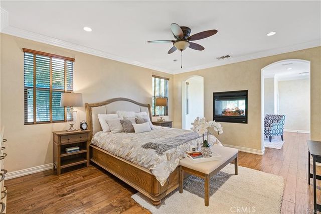 46 Snowdrop Tree, Irvine, CA 92606