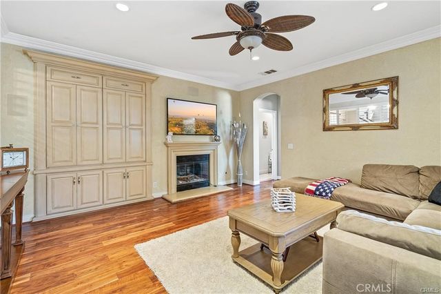 46 Snowdrop Tree, Irvine, CA 92606