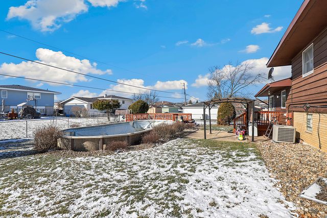 2951 193rd Street, Lansing, IL 60438