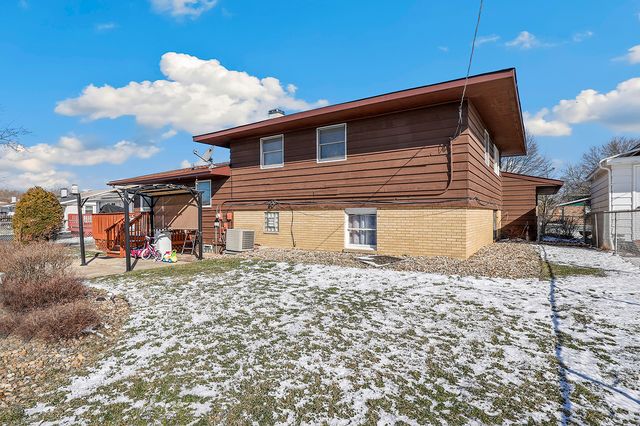 2951 193rd Street, Lansing, IL 60438