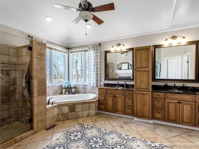 8435 Green Island Circle, Lone Tree, CO 80124