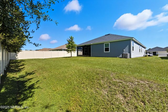 10470 COLLINS FIELD Circle, Jacksonville, FL 32222