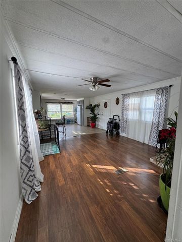 621 Sheafe Rd 76, Poughkeepsie, NY 12601