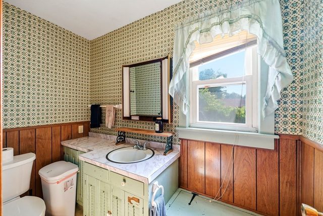 64 Mero St., Ludlow, MA 01056