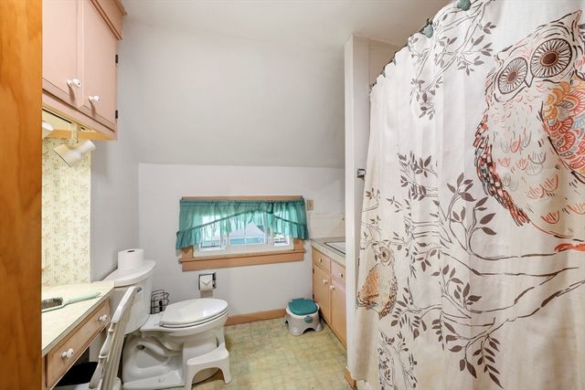 64 Mero St., Ludlow, MA 01056