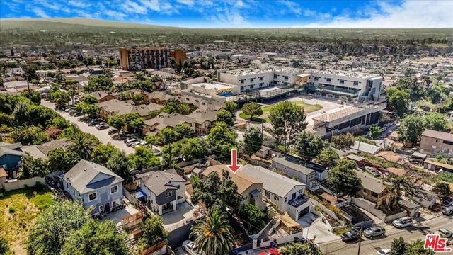 954 Geraghty Avenue, Los Angeles, CA 90063