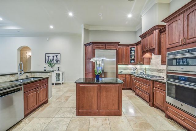 3326 Louvre Lane, Houston, TX 77082