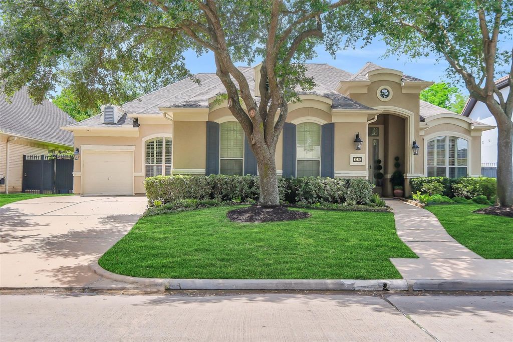 3326 Louvre Lane, Houston, TX 77082