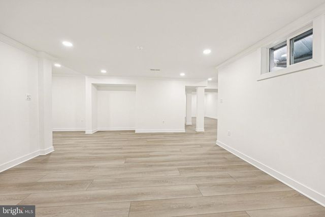 4702 LEIGHFIELD VALLEY DR, Chantilly, VA 20151