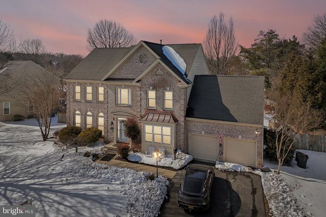 4702 LEIGHFIELD VALLEY DR, Chantilly, VA 20151