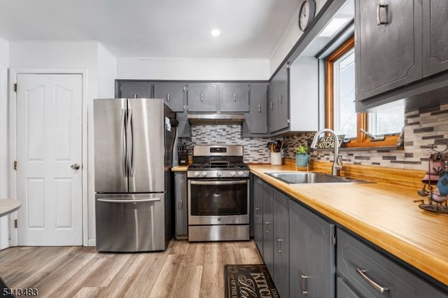 26 Franklin St, Verona Twp., NJ 07044