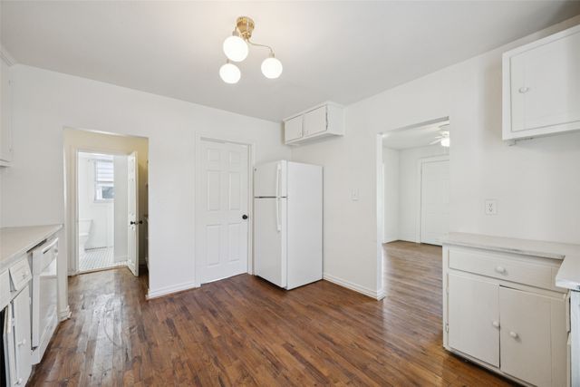 607 S Moore Street, Dallas, TX 75203